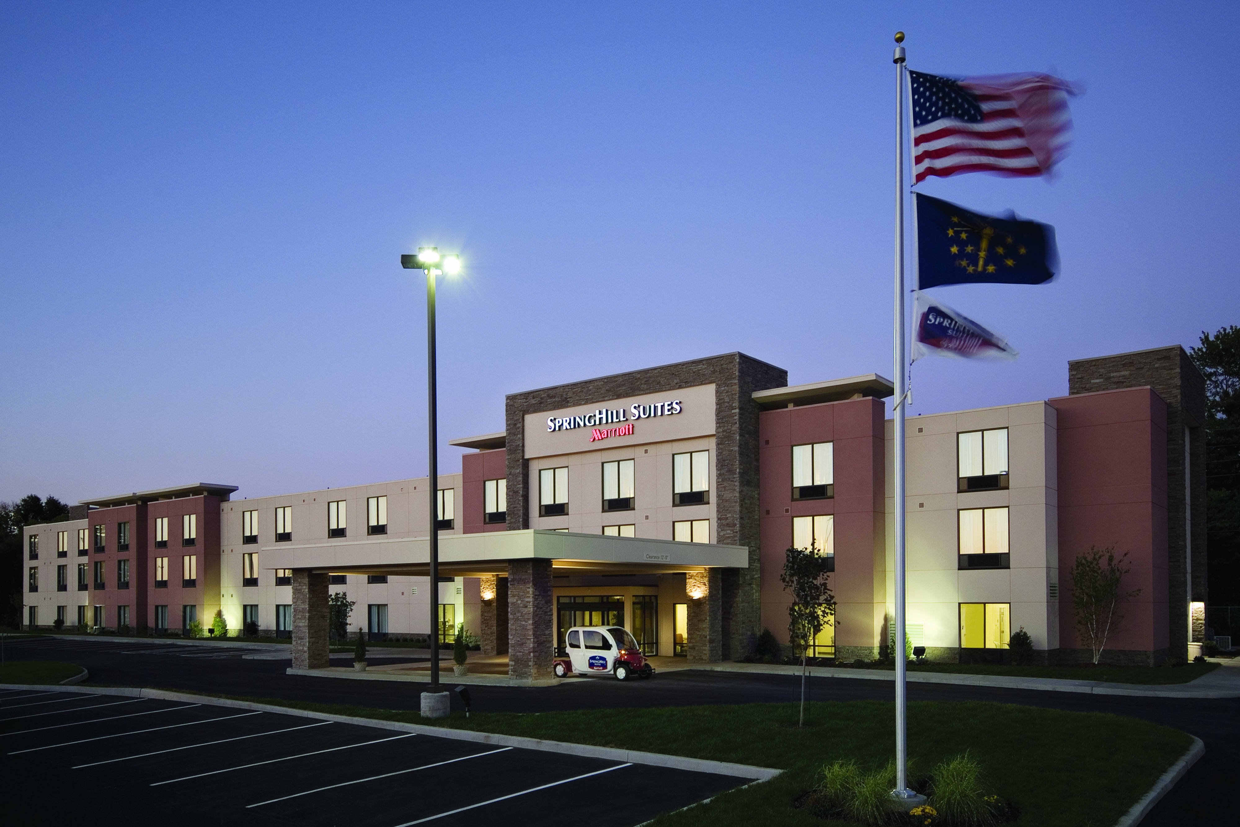 特雷霍特 SpringHill Suites 酒店-官方