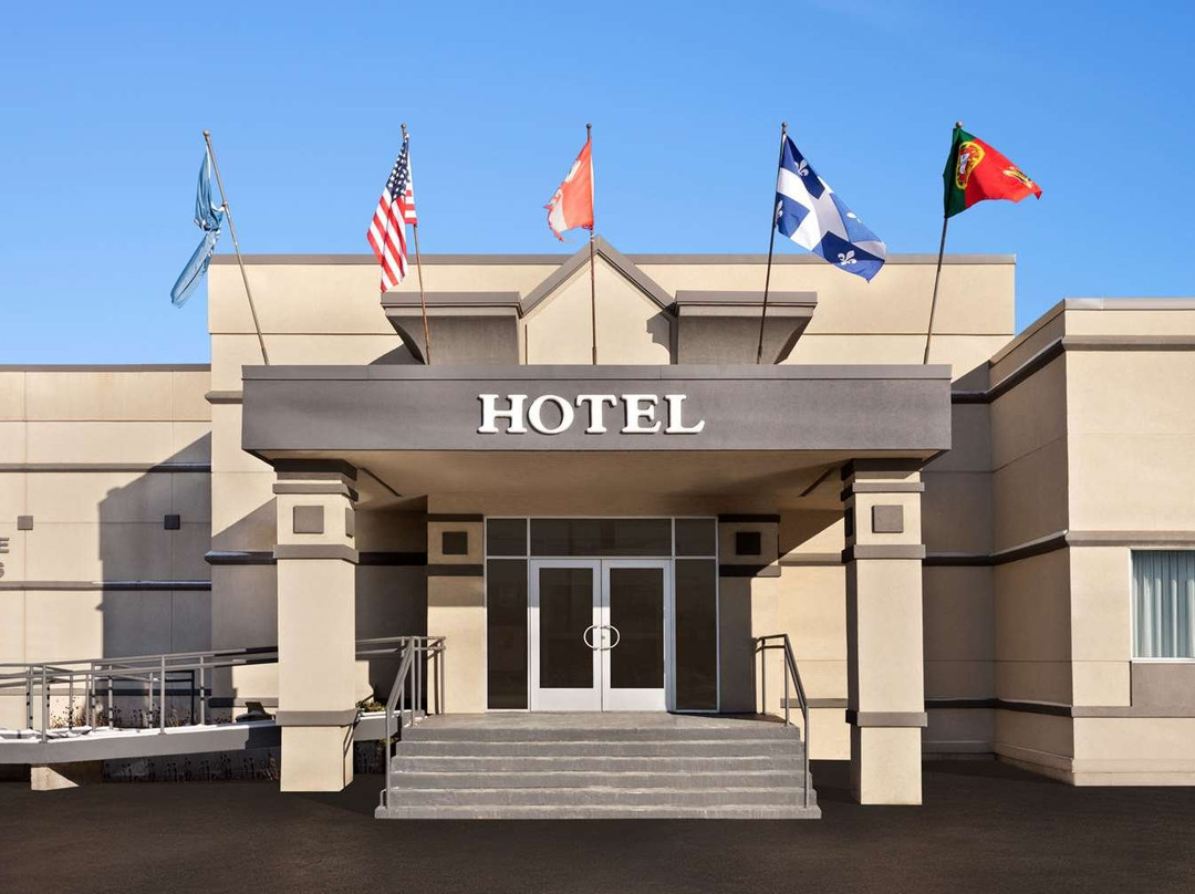 Days Inn By Wyndham Blainville Conference Centre