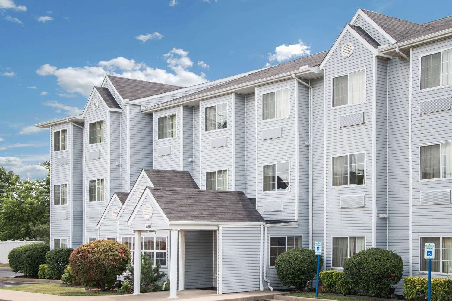 Microtel Inn & Suites by Wyndham Tulsa - Catoosa Route 66-官方