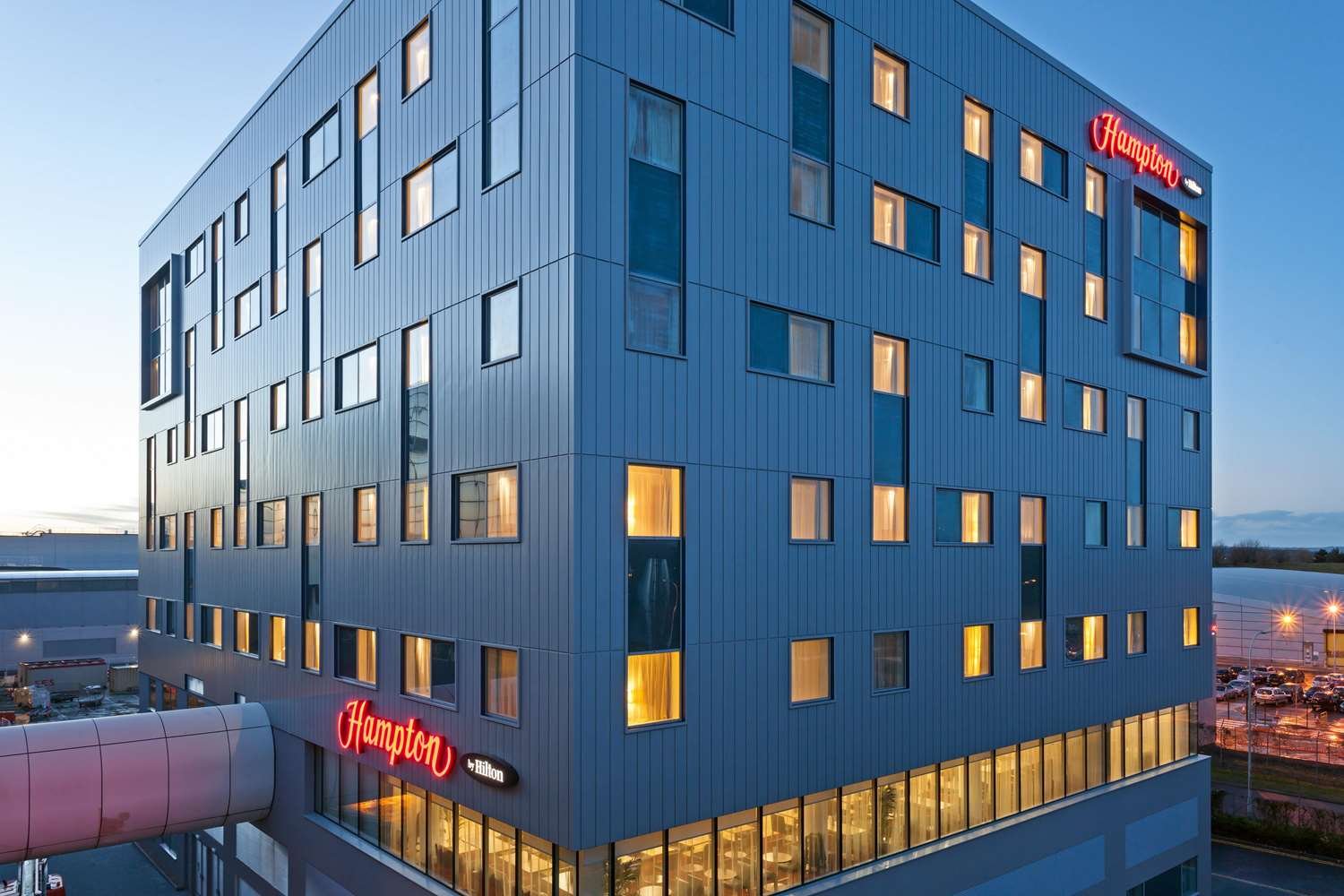 Hampton by Hilton London Gatwick Airport-官方