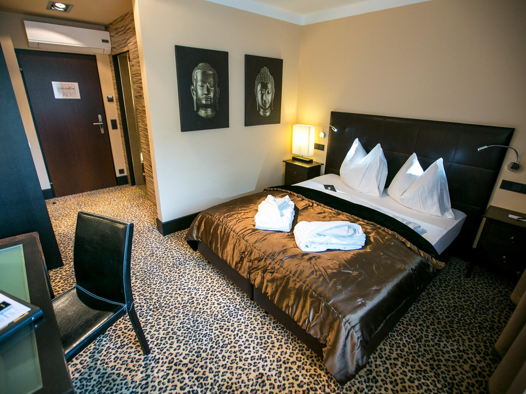 Henndorf am Wallersee酒店住宿-Hotel Seebrunn am Wallersee