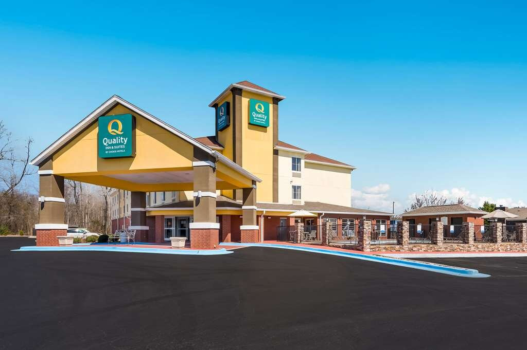 Harvest酒店住宿-Quality Inn & Suites Huntsville Research Park Area