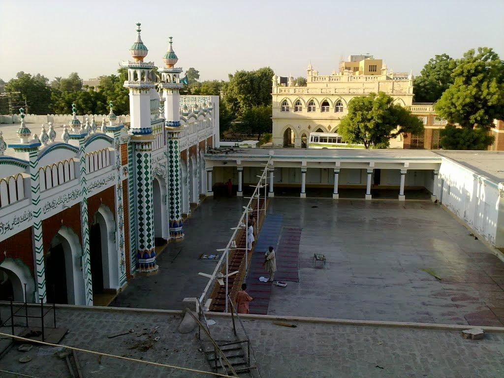 Larkana旅游景点-Eid Gah Mosque