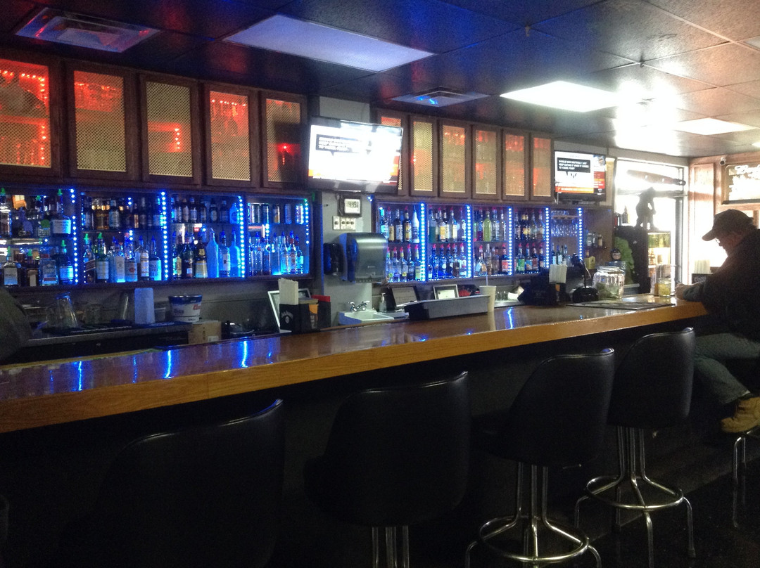 Brookville旅游景点-Blind Pig Sports Lounge