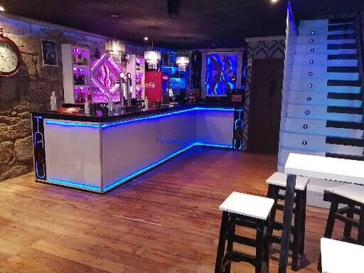 TABU Lounge Bar景点图片