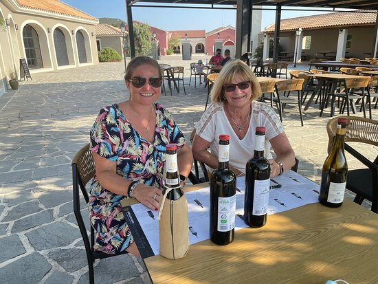 Kefalonia Wine Tour-Omala必去景点