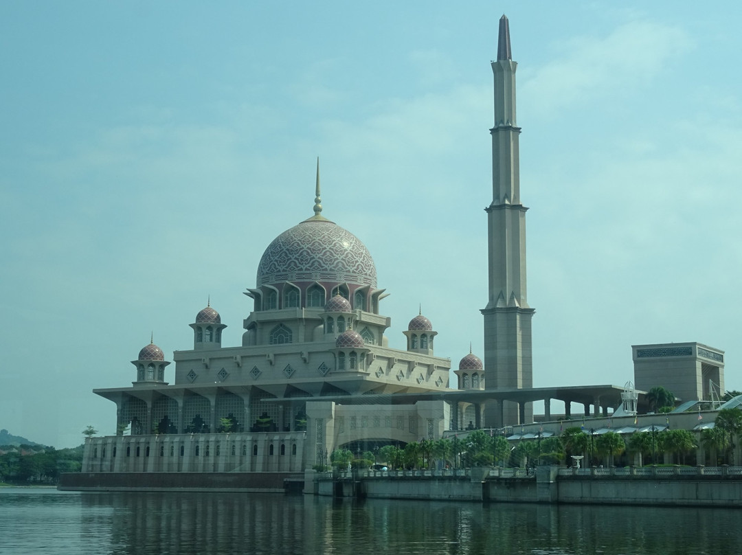 Putrajaya Lake-太子城必去景点