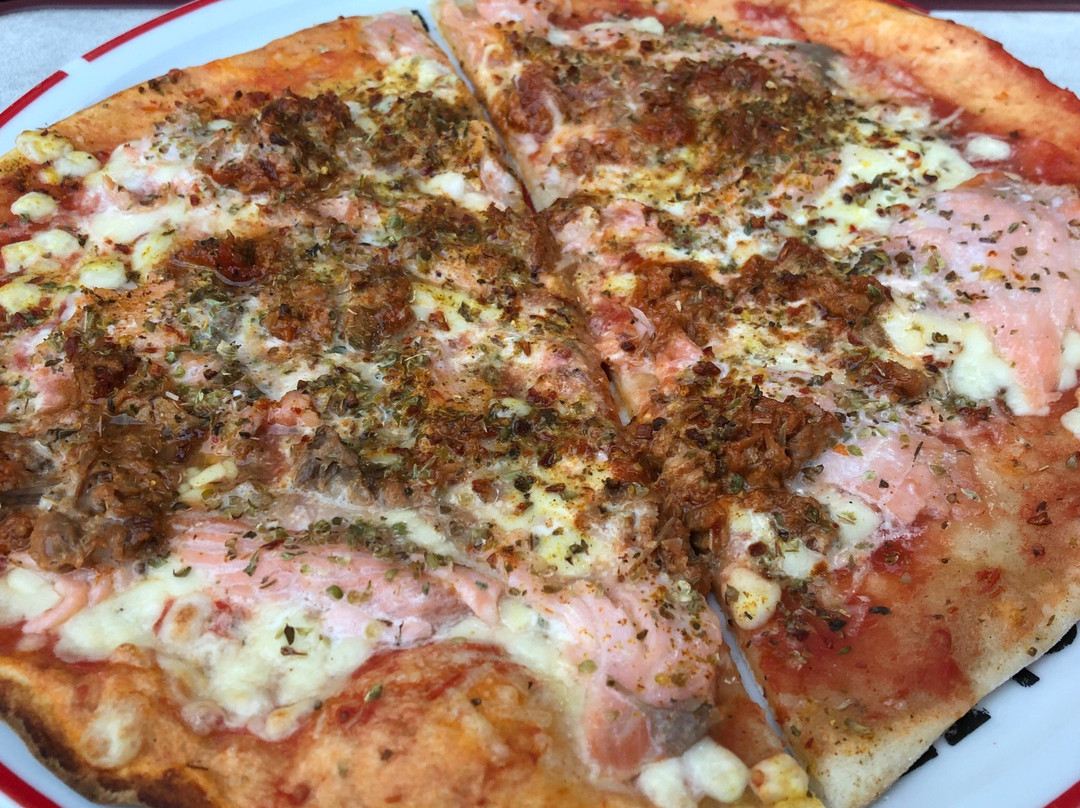 Pizzeria La Main a la Pate