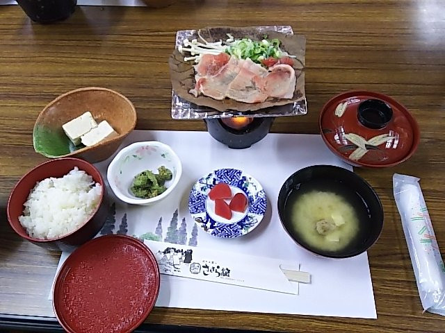 Michi-no-Eki Kamitaira-南砺市必去景点