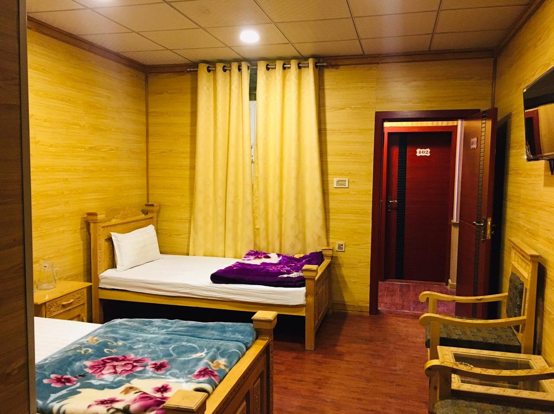 Gems Palace Hotel Sost