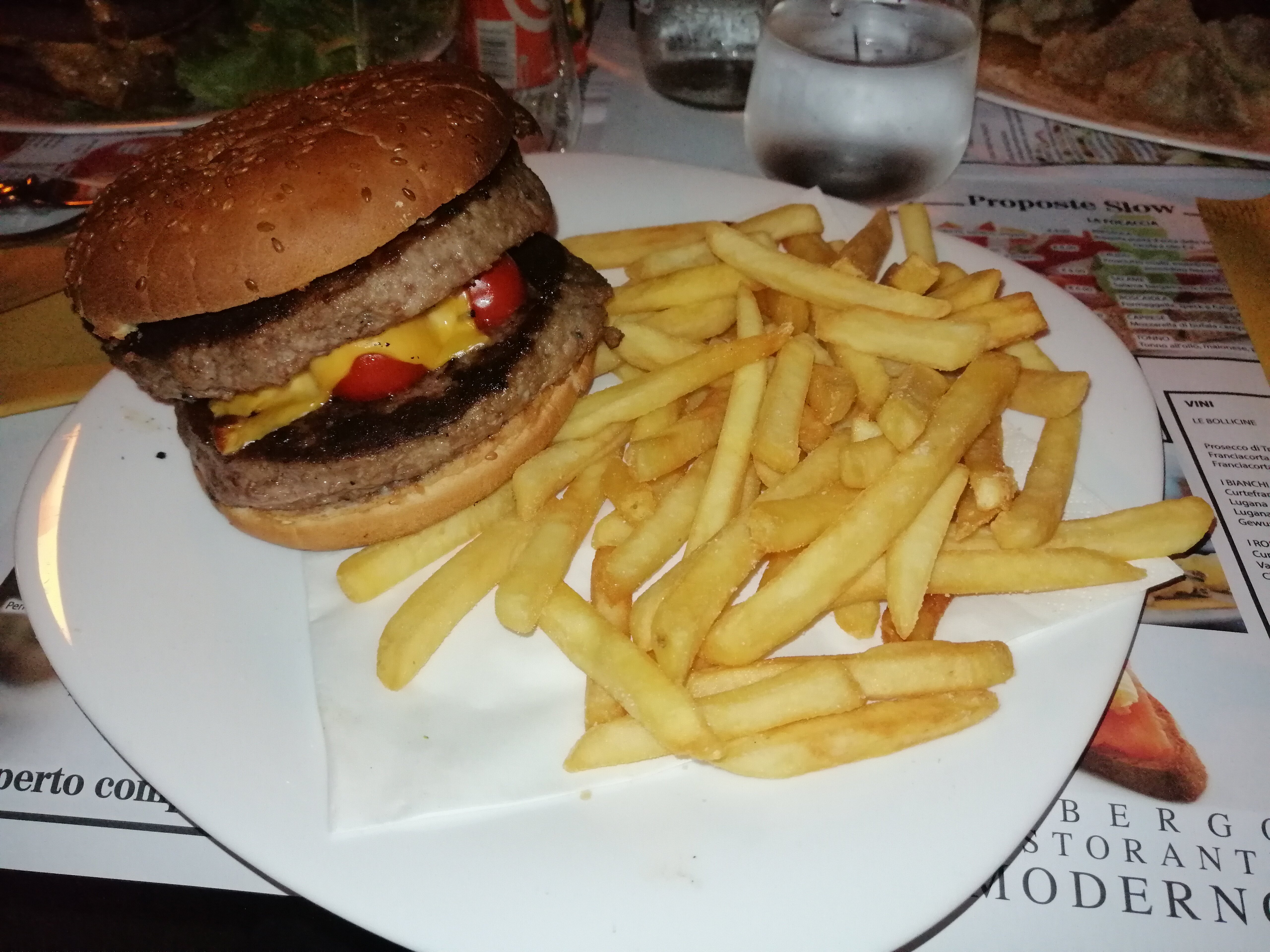 Albergo Ristorante Moderno-餐饮