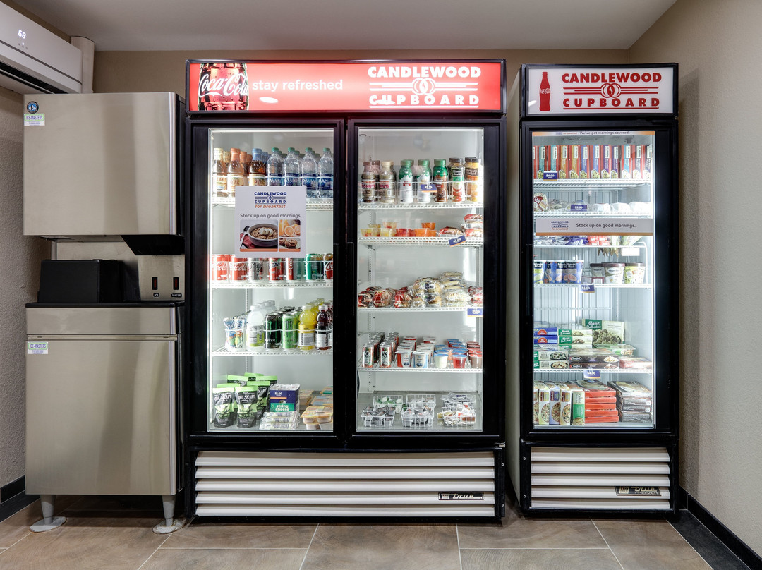 Candlewood Suites Salina by IHG主图