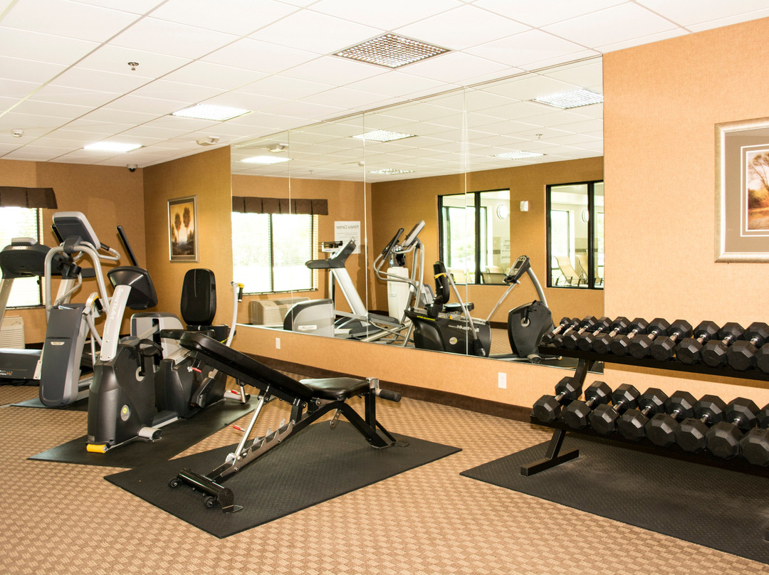 Holiday Inn Express & Suites Mason City By IHG主图