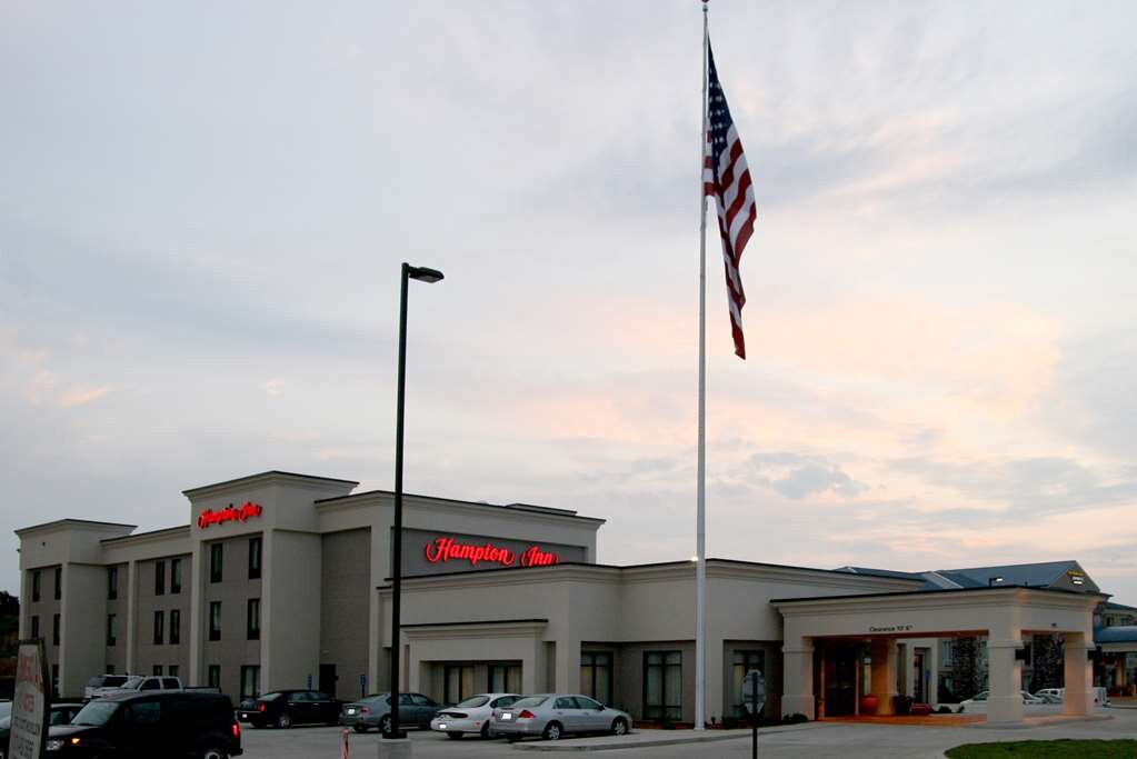 芒廷霍姆希尔顿恒庭酒店主图