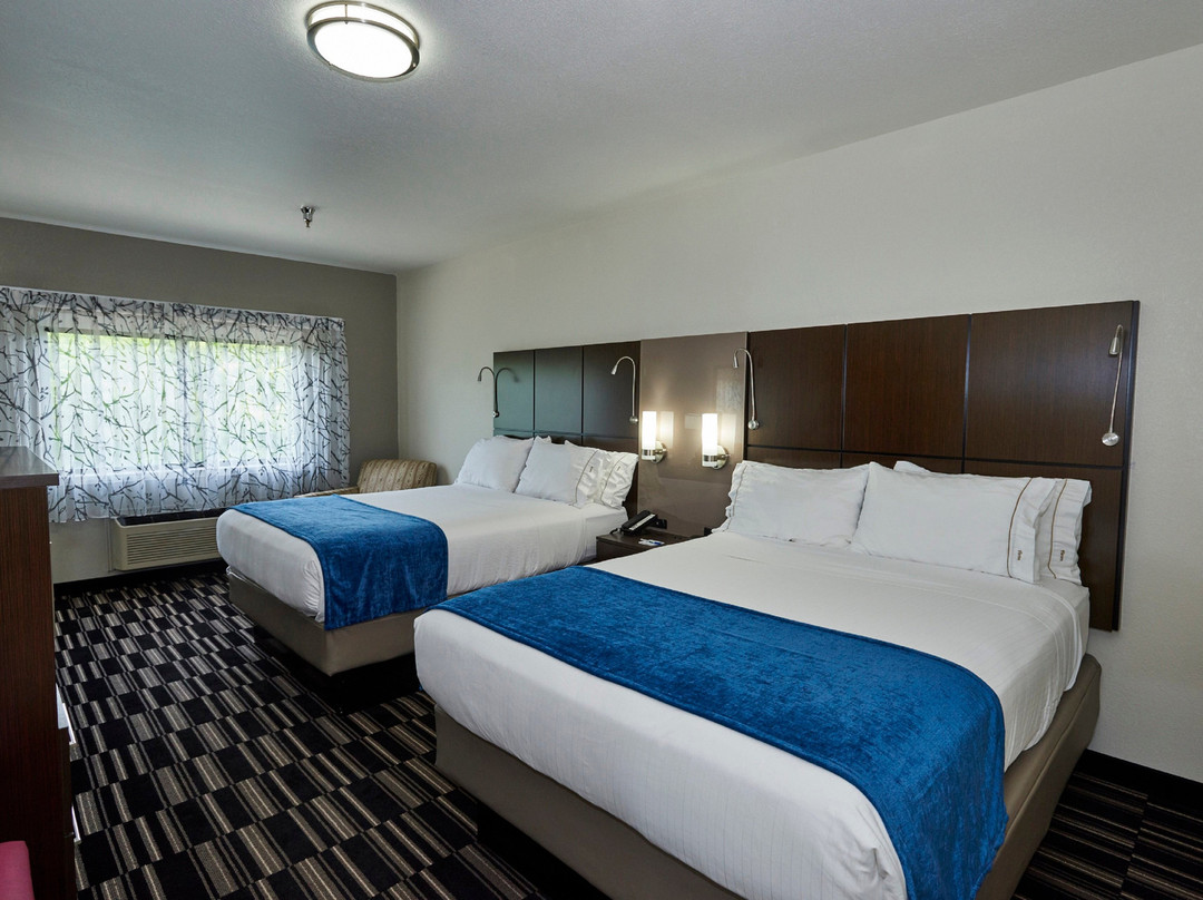 Holiday Inn Express & Suites Birmingham South - Pelham By IHG主图