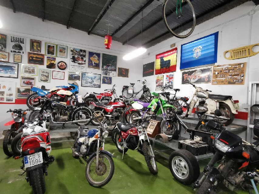 Museo del Automovil-梅利利亚必去景点