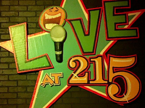 The Loony Bin Comedy Club-威奇托必去景点