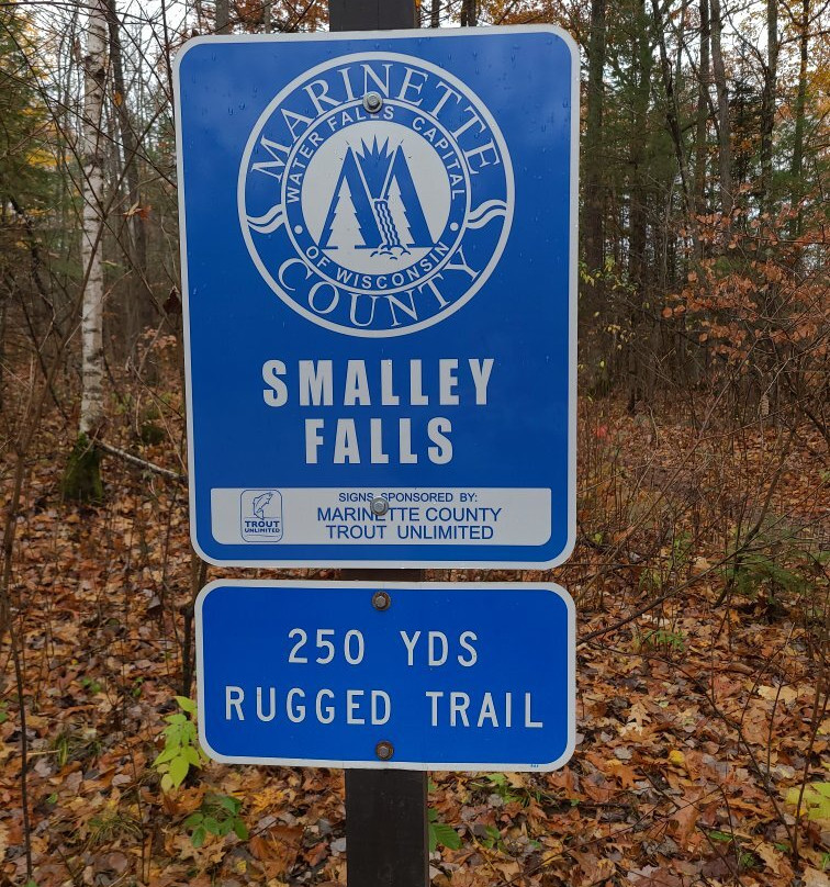 Long Slide Falls County Park-Pembine必去景点