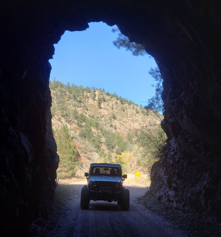 Phantom Canyon Road-克里普尔溪必去景点