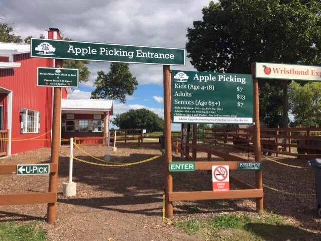 Royal Oak Farm Orchard-Harvard必去景点