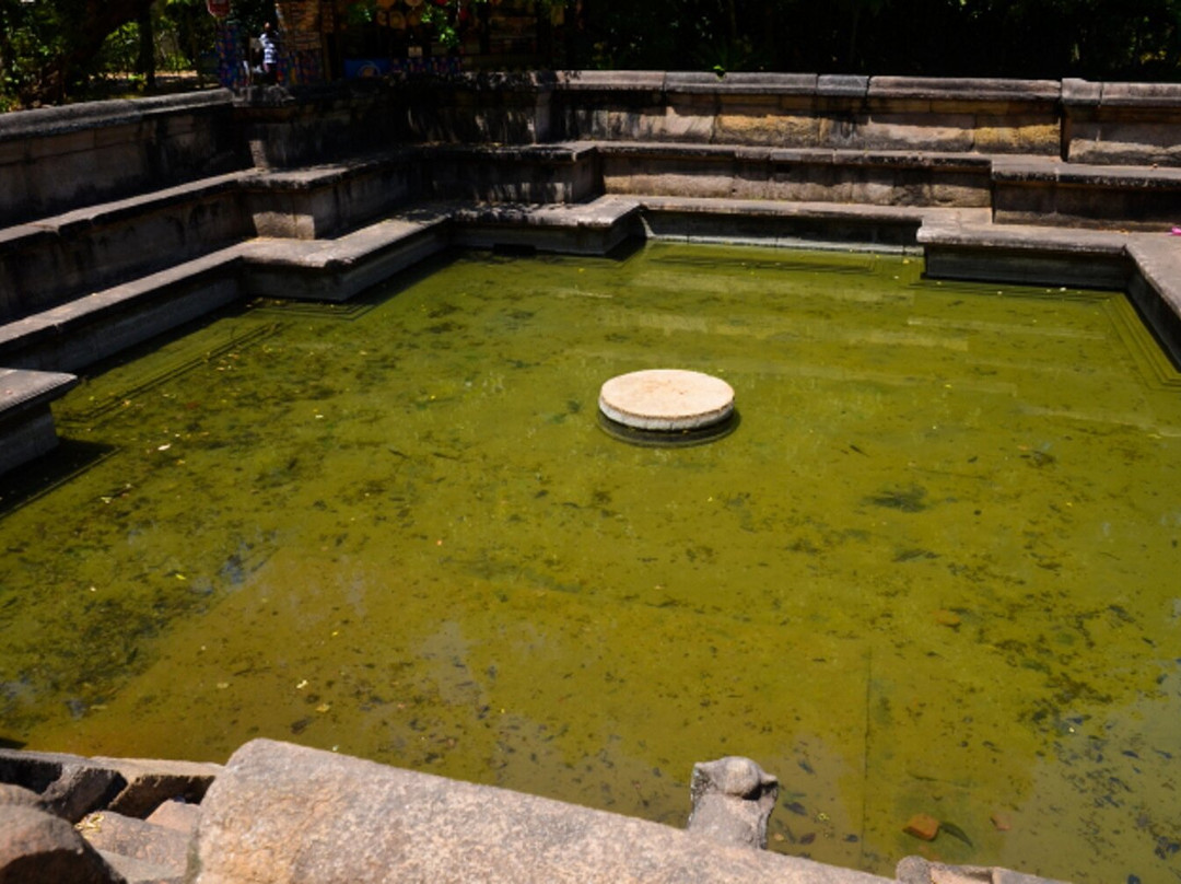 Kumara Pokuna-波隆纳鲁瓦必去景点