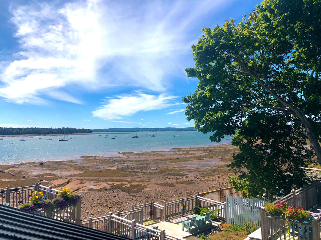 Seaside Beach Resort主图