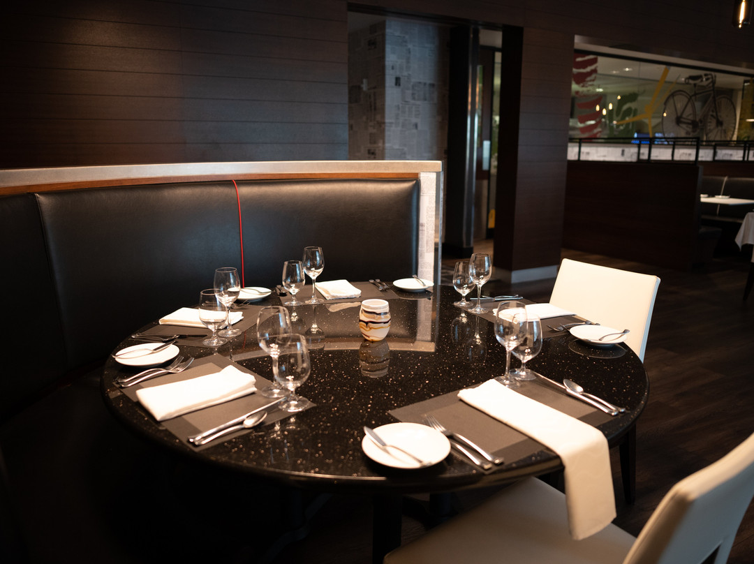 The Hotel at Kirkwood Center主图