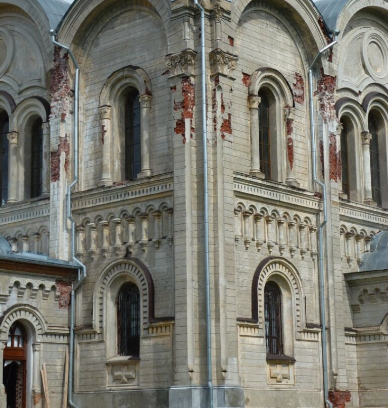 Uspeniya Presvyatoi Bogoroditsy Church-Sergeyevo必去景点