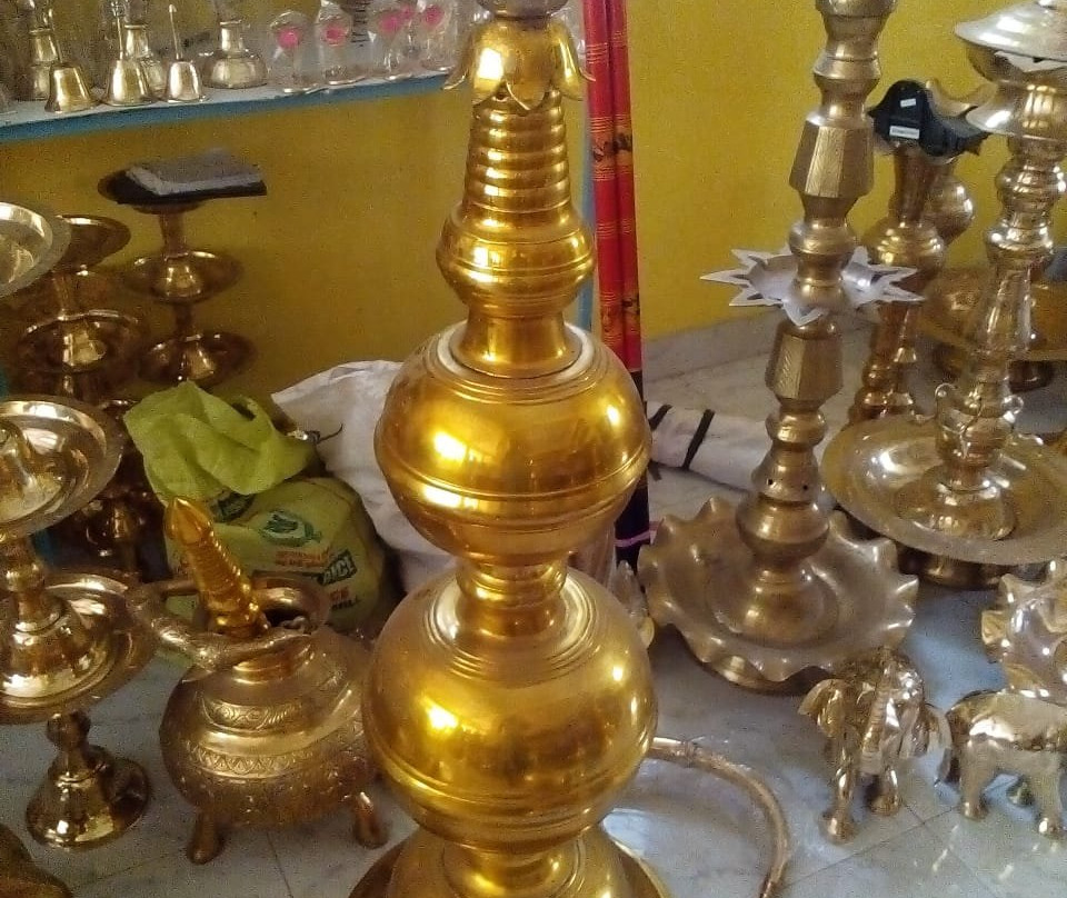 Pilimathalawa Brassware Shop景点图片