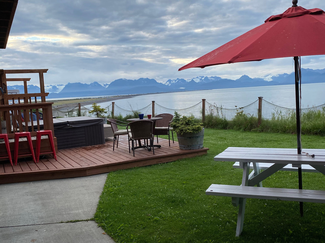 Homer Ocean House Inn Hotel And Condos主图