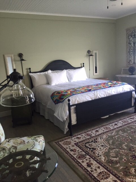 Hodge Premises Inn-官方