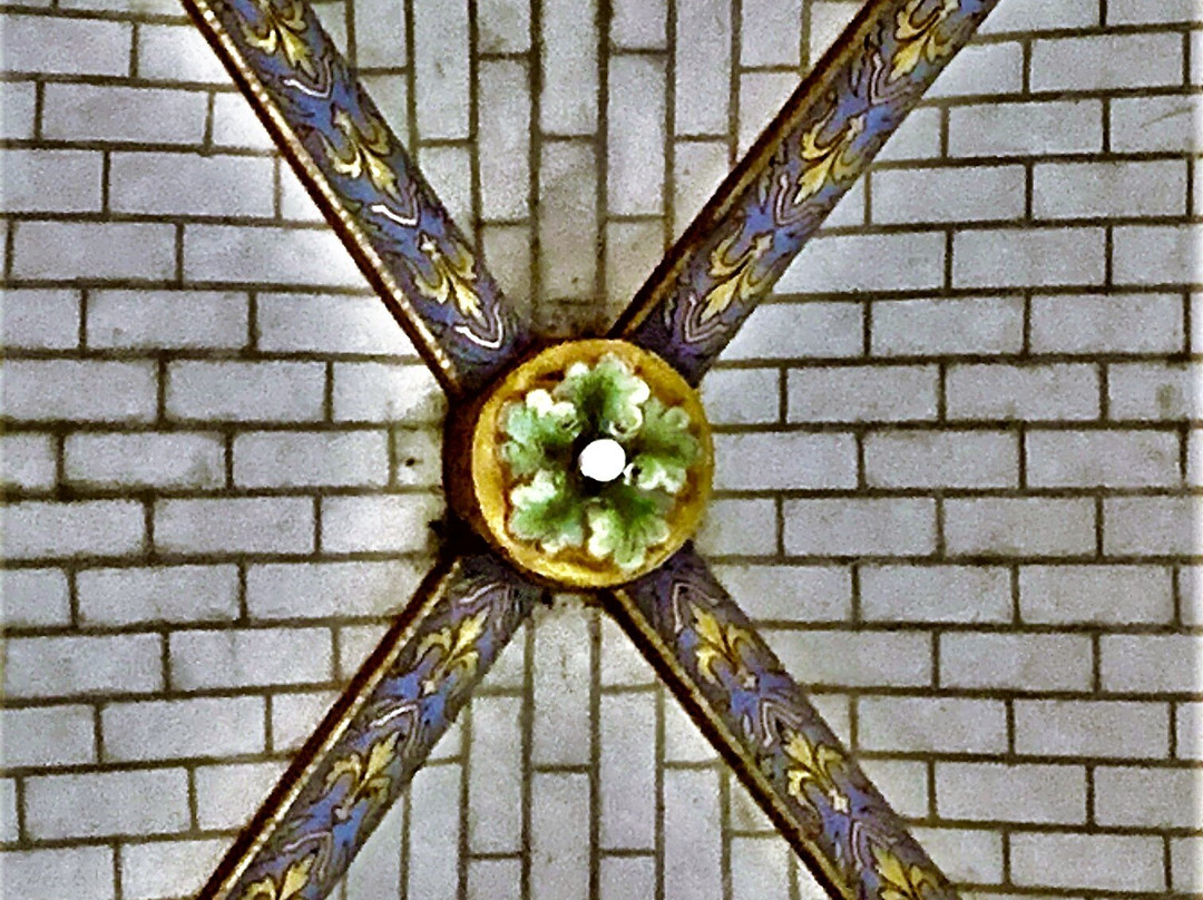 Notre-Dame Church景点图片