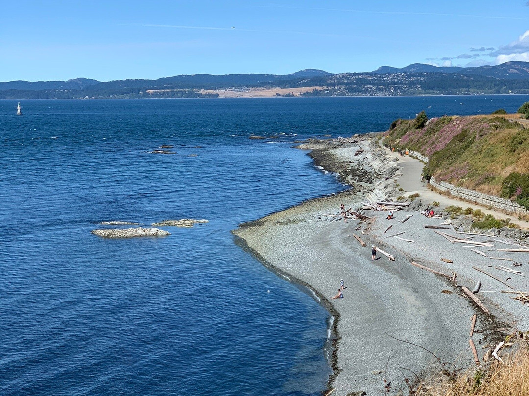 Clover Point Park景点图片