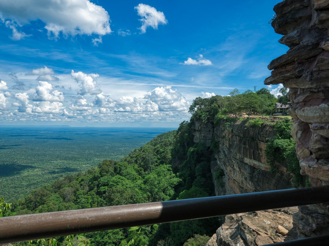 Pha Mo E Dang-甘他拉叻必去景点