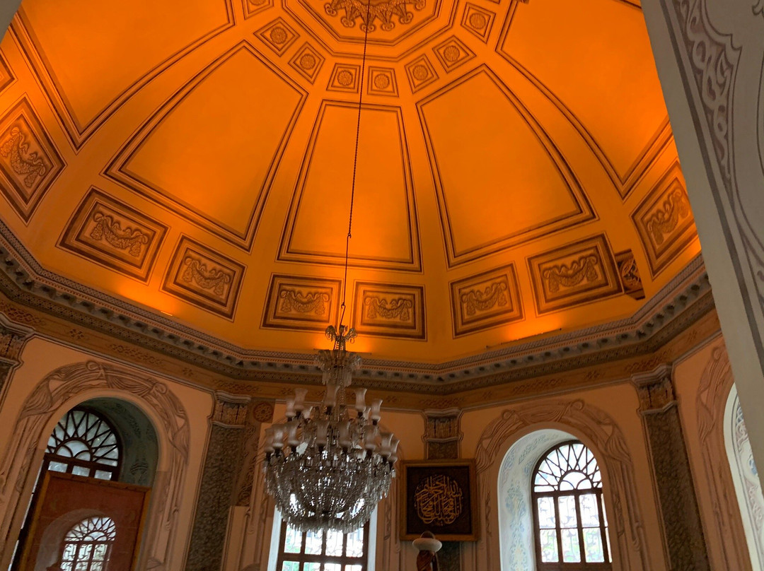 Orhan Gazi Mosque (Orhan Camii)-布尔萨必去景点