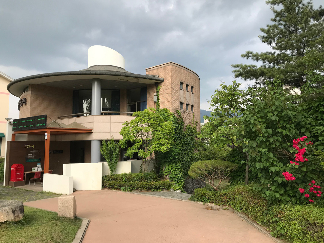 Park Kyongni Literature Park-原州市必去景点