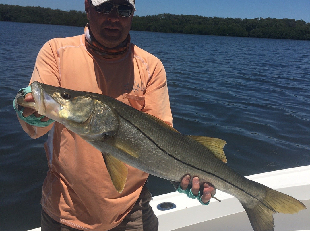 Capt. Rick Gross with Fishy Business-布雷登顿必去景点