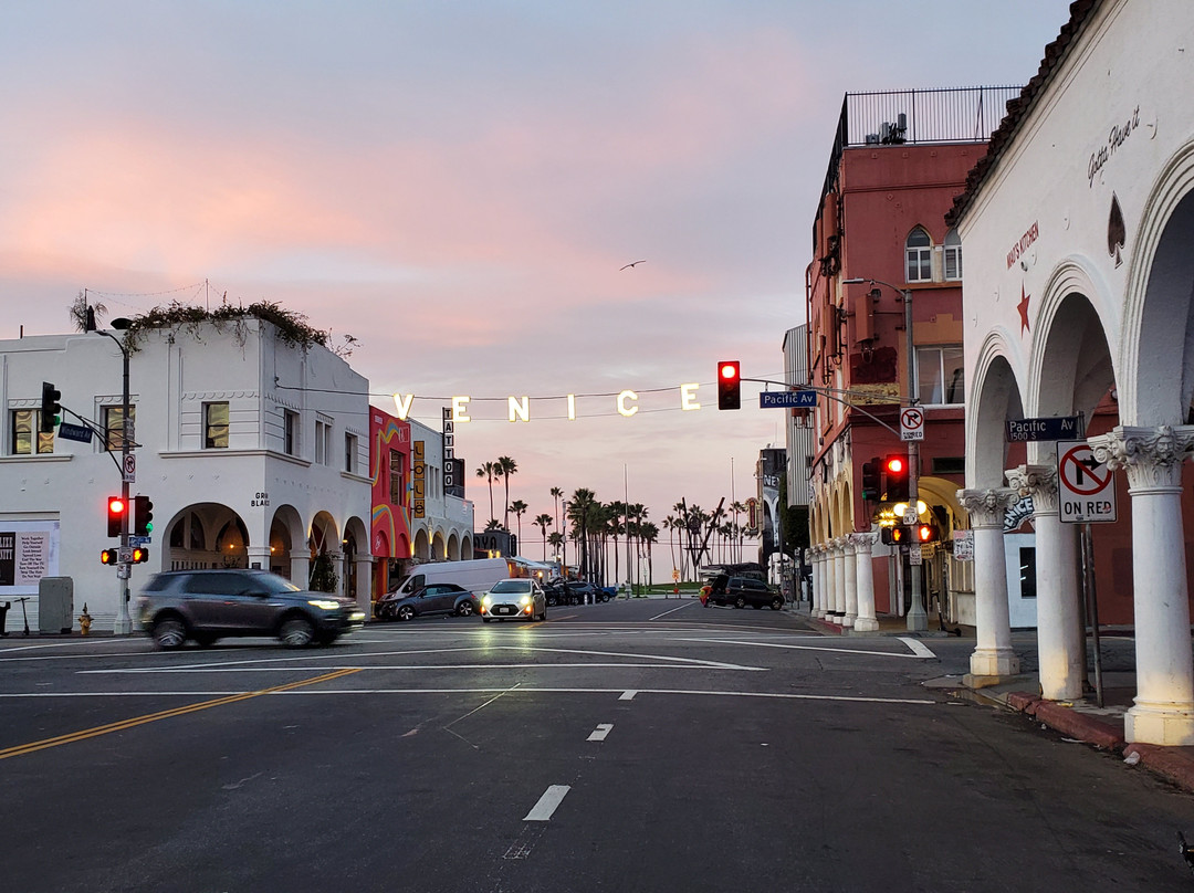 MidWilShuttle-洛杉矶必去景点