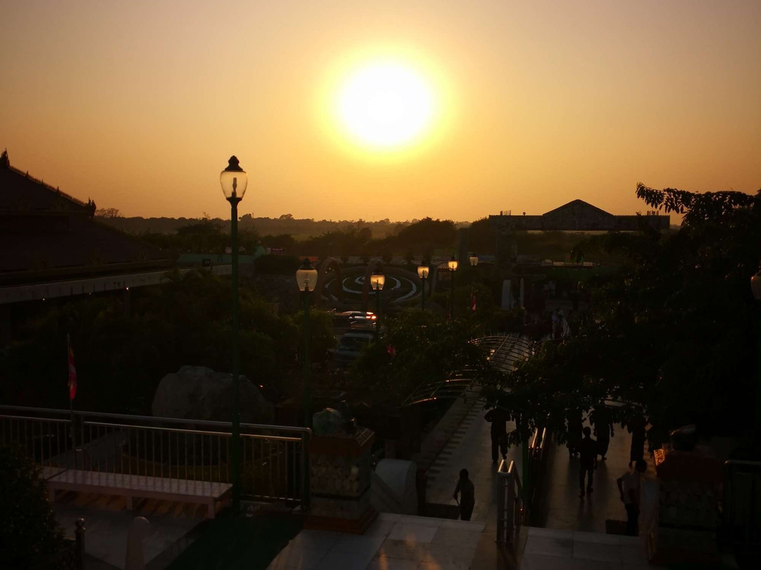 Jade Pagoda Mandalay-曼德勒必去景点