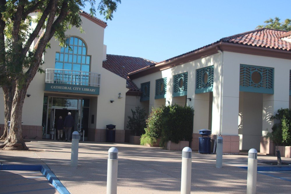 Cathedral City Library-大教堂城必去景点