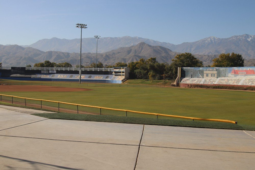 Big League Dreams-大教堂城必去景点