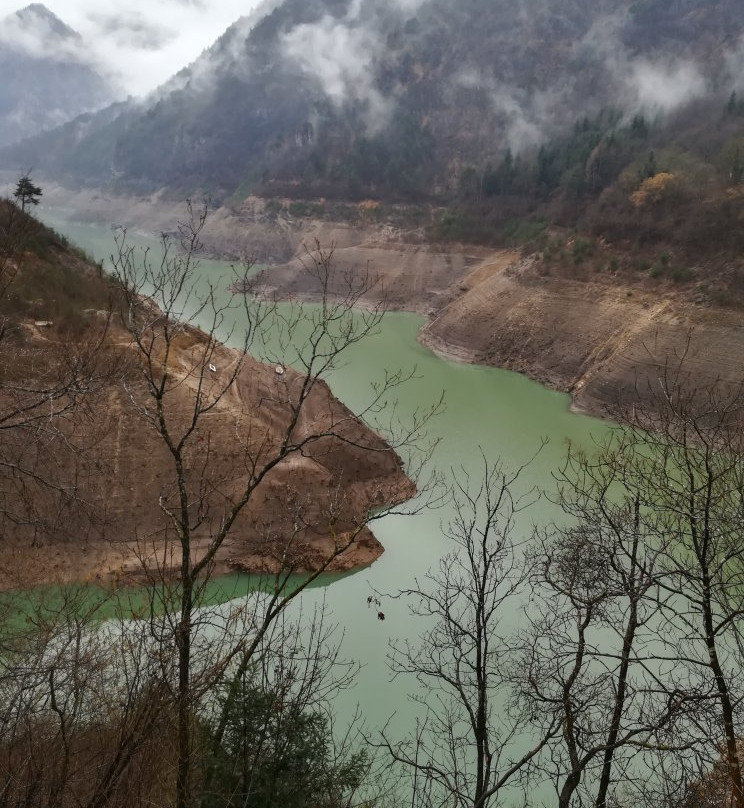 Valvestino Lake景点图片