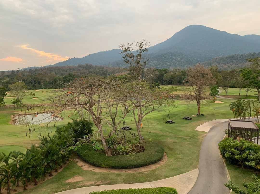 Chatrium Golf Resort Soi Dao Chanthaburi主图