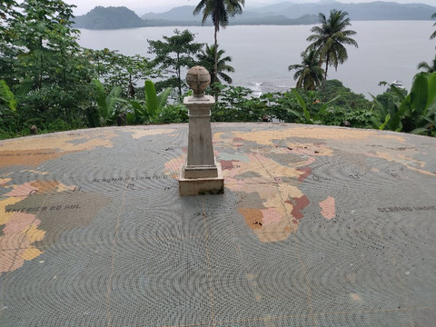 Marco do Equador-Ilhéu Das Rolas必去景点