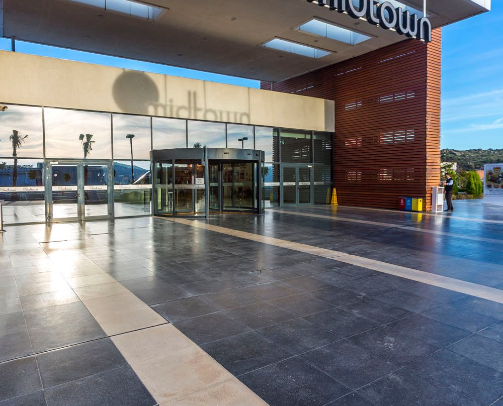 Midtown Shopping Mall景点图片