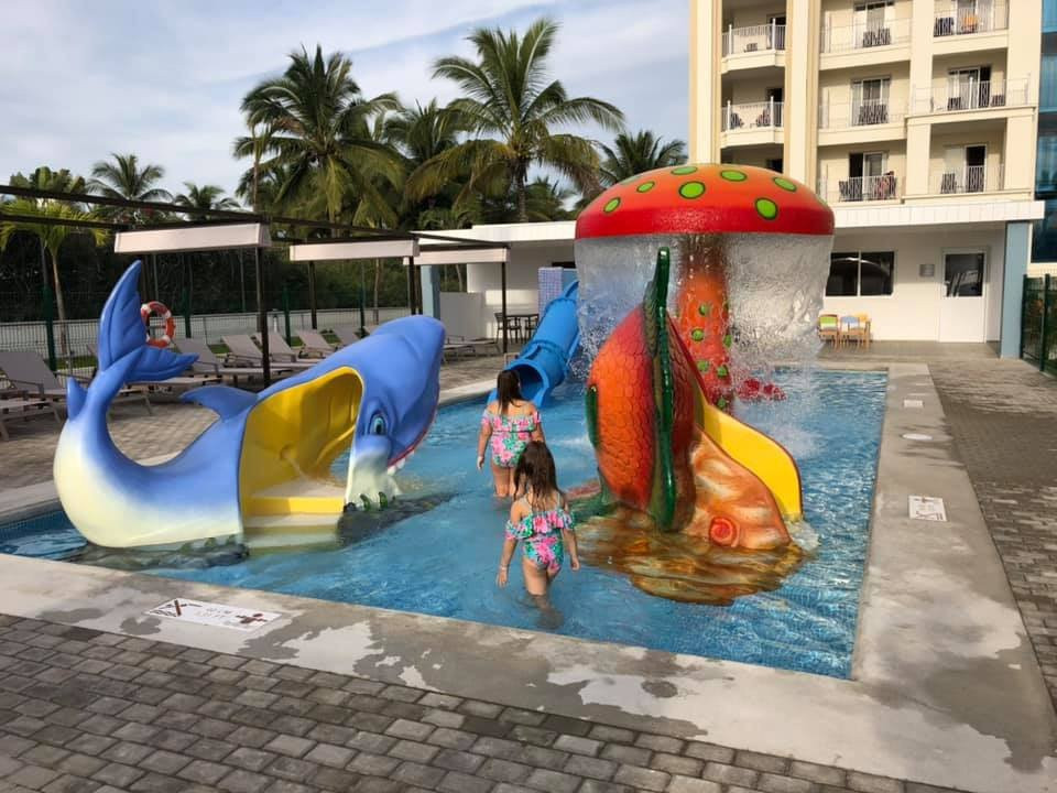 巴亚尔塔悦宜湾酒店主图