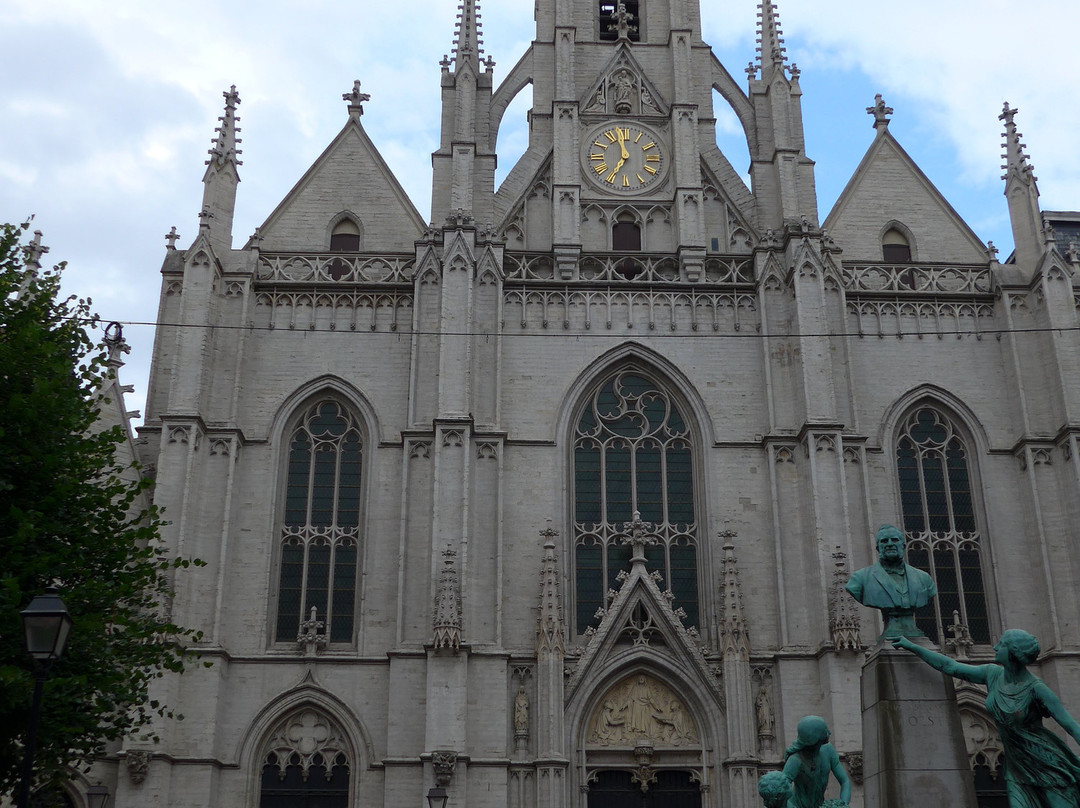 Saint Boniface Church-伊克塞尔必去景点
