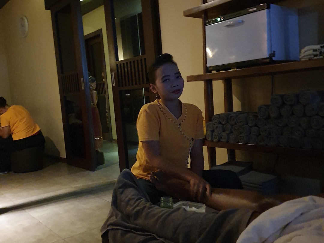 THAI BEST Nagoya Hill Batam-Nagoya必去景点