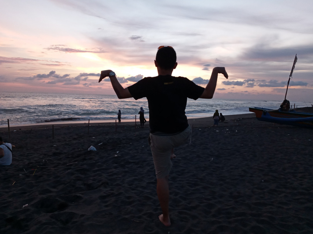 Depok Beach景点图片
