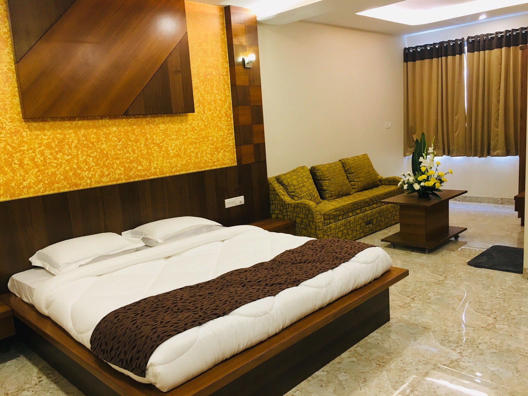 MMR Royal Suites-官方
